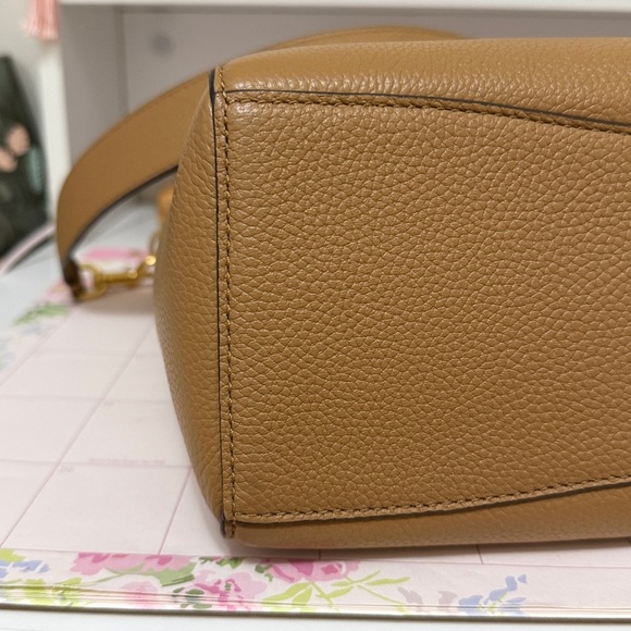 Tory Burch Brown Leather Shoulder Bag - Picture 5 of 13